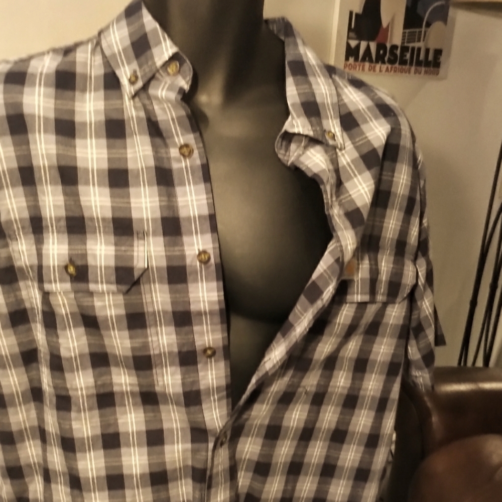 NWOT-Carhartt men's button down